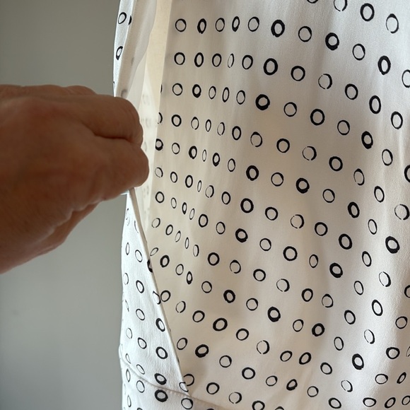 Nordstrom Collection SILK sleeveless dress shift midi dress white blk circles 10 - Picture 6 of 13